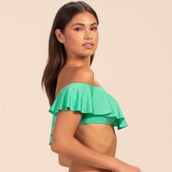 New Trina Turk Ruffle Off The Shoulder Bandeau Top swimsuit, swimwear Sz 10 - Picture 4 of 9